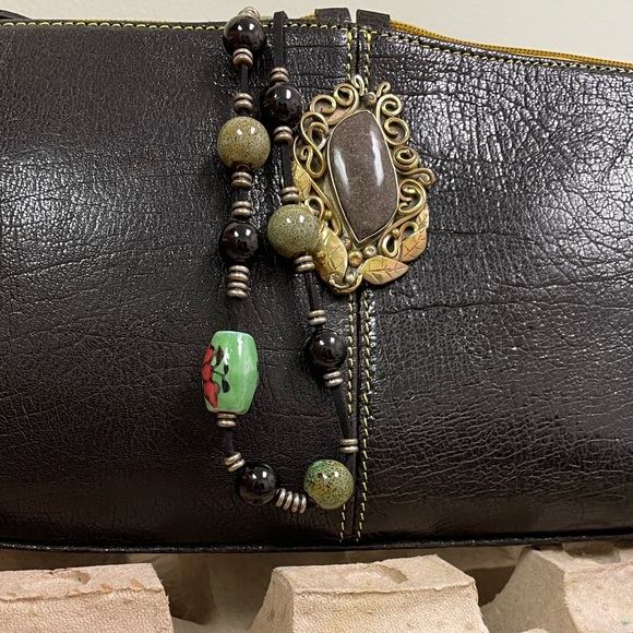 Unisex Italian leather NEW Vintage different piece of Art made as a BAG - Picture 2 of 3